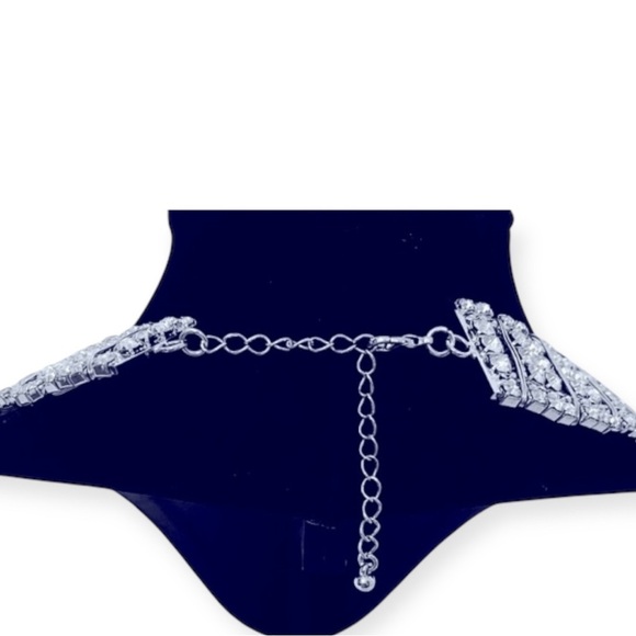 Thalia Sodi Silver Tone Crystal Collar Table Tower 18” Necklace for Ladies - Picture 5 of 5